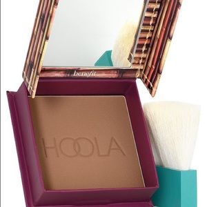 Benefit Hoola Bronzer! Brand New!